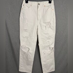 NWOT Garage Denim Junior's White Distressed Boyfriend Mom Jeans
